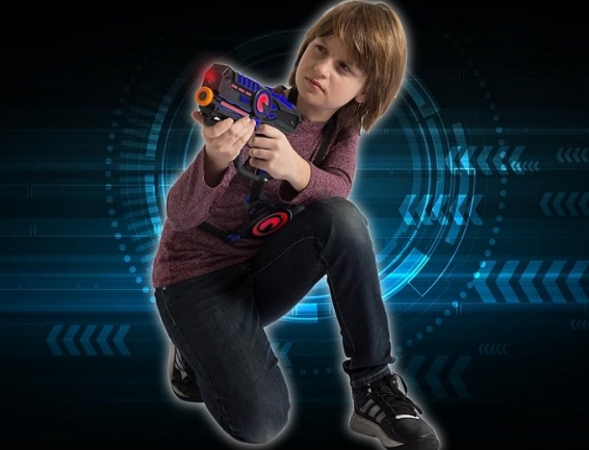 kid plays laser gun